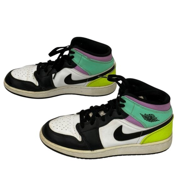 Nike Jordan 1 Mid GS Pastel Volt Green Glow Black Size 6Y 2021 554725-175 - Picture 3 of 16